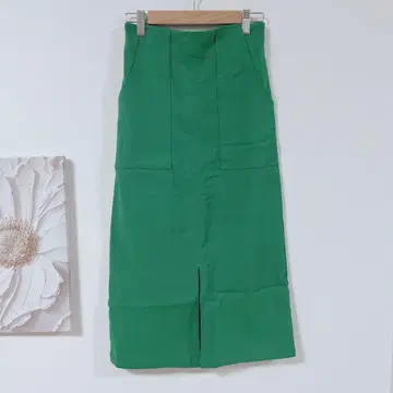KOBE LETTUCE 고베 레터스 타이트 롱 스커트 슬릿 그린