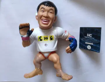 사쿠라바 카즈시 한정판 피규어 3500개 한정판