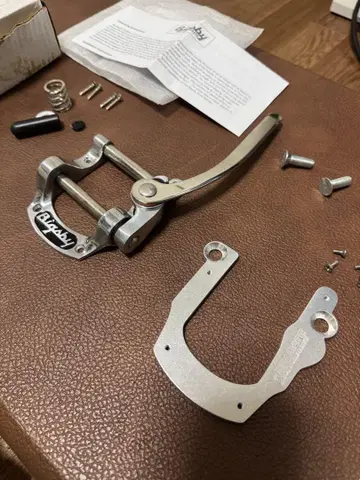 Bigsby B5C와 Vibramate V5C 세트