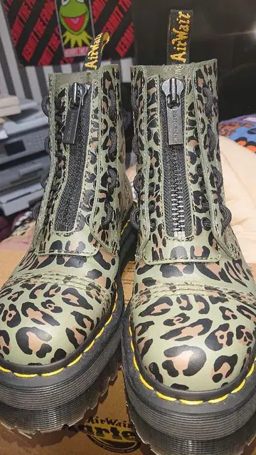 Dr. Martens 레오파드 무늬 부츠