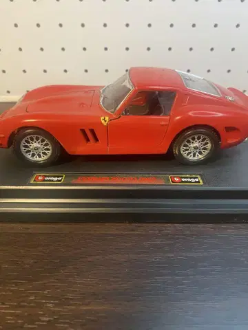 Ferrari 250 GTO 1/18 스케일 빨간색