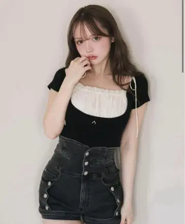 andmary Mew 프릴 탑 정품 블랙