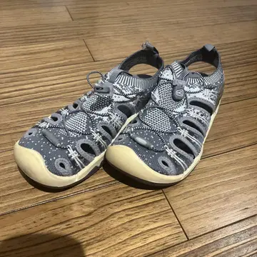 keen 스포츠 샌들 그레이 메쉬 25.0