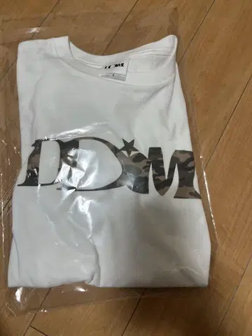 ddim 티셔츠