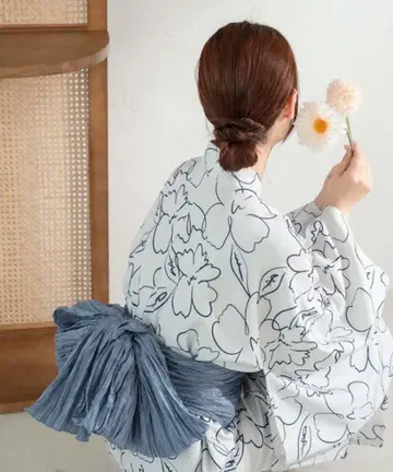 꽃무늬 유카타 파란색 리본 오비 포함