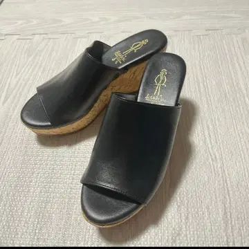 키다리 아저씨 스트랩 샌들 천연 가죽 23cm