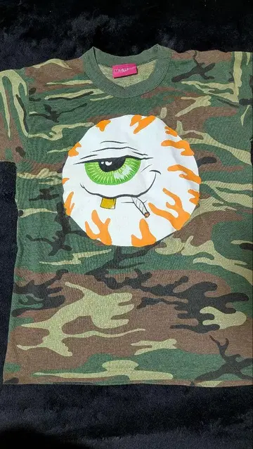 MISHKA 미시카 반팔 티셔츠 밀리터리