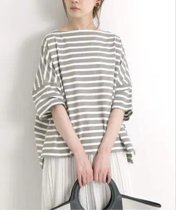 TRADITIONAL WEATHERWEAR 별주 BMB 숏 슬리브 이에나
