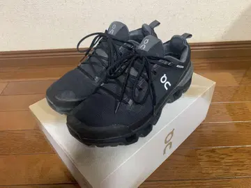 On Cloudwander Waterproof 9.5M 스니커즈
