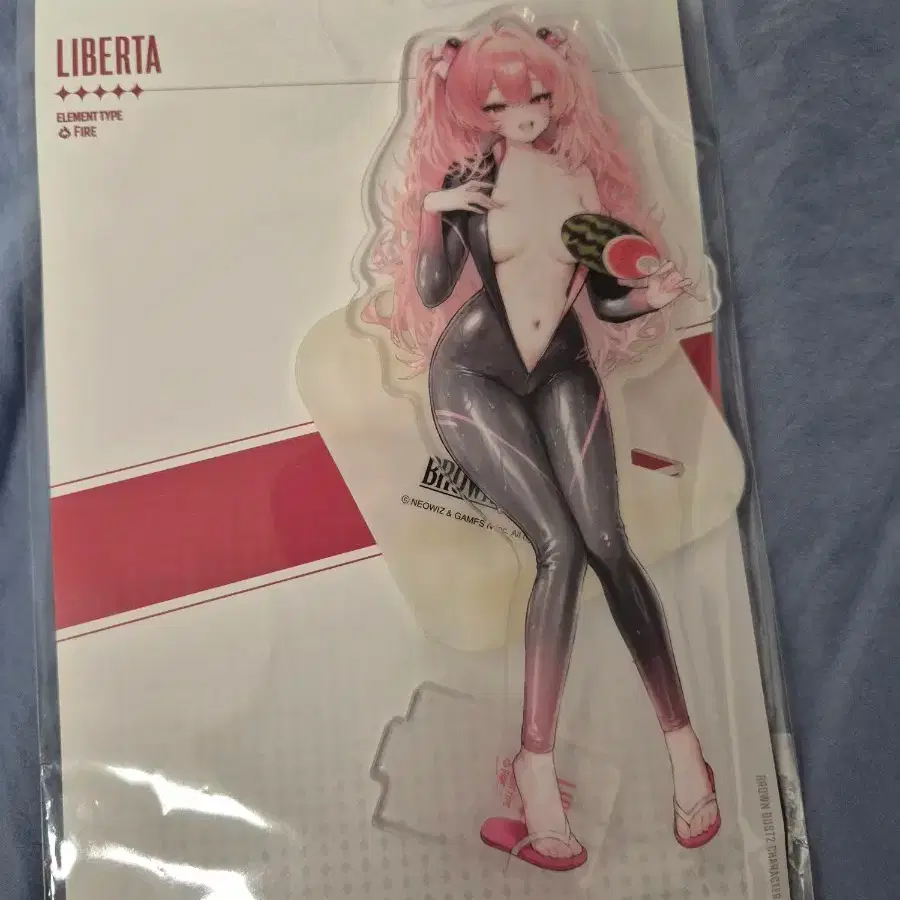 ブラウンダスト2 ポップアップ 2周年 アクリルスタンド リベルタ 韓国 ブラウンダスト2 ポップアップ 2周年 アクリルスタンド ブレイド