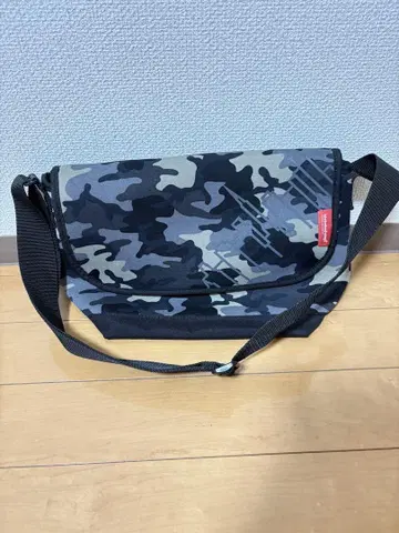 맨해튼 포티지 카모 패턴 메신저 백