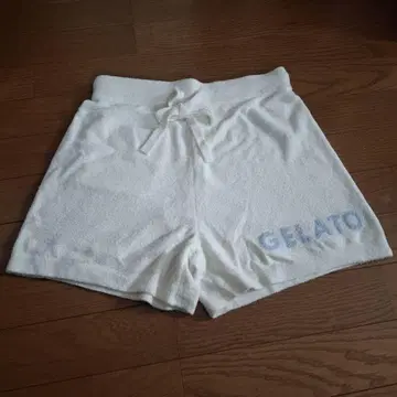 젤라또피케 숏팬츠 화이트 룸웨어 더피