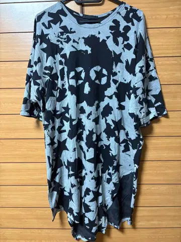 KMRii/케무리 티셔츠