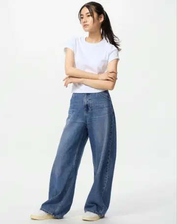유니클로 배기 커브 청바지 짧은 기장 23