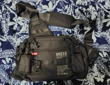 드레스 (DRESS)  홀딩 숄더백