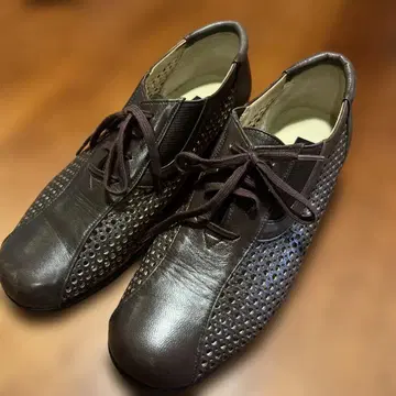 AKASAKA 여성용 신발 다크 브라운 가죽