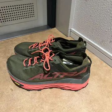 ALTRA(알트라) 몽블랑 Dusty/Olive 9