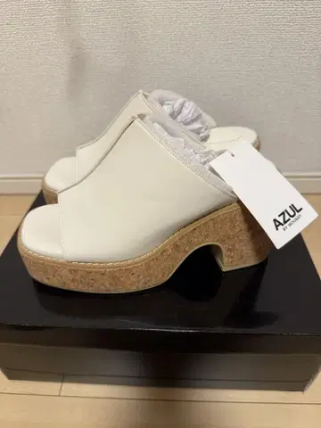 AZUL by MOUSSY 샌들