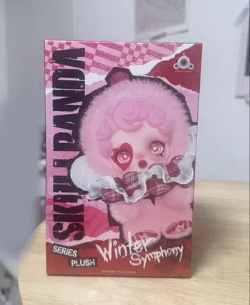 정품 SKULLPANDA Winter Symphony 봉제 인형