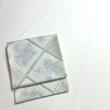 후쿠로 오비 마름모꼴에 꽃무늬 패턴 은실 달빛 화이트 컬러 PO-3261