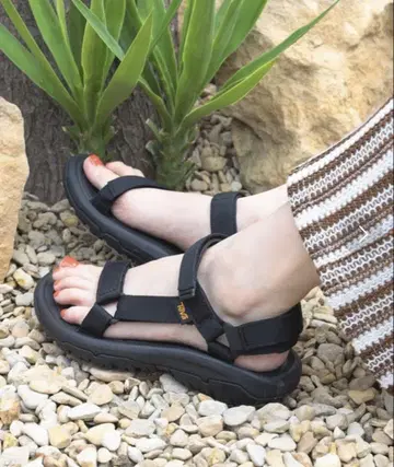 Teva Hurricane XLT2 샌들 블랙 6