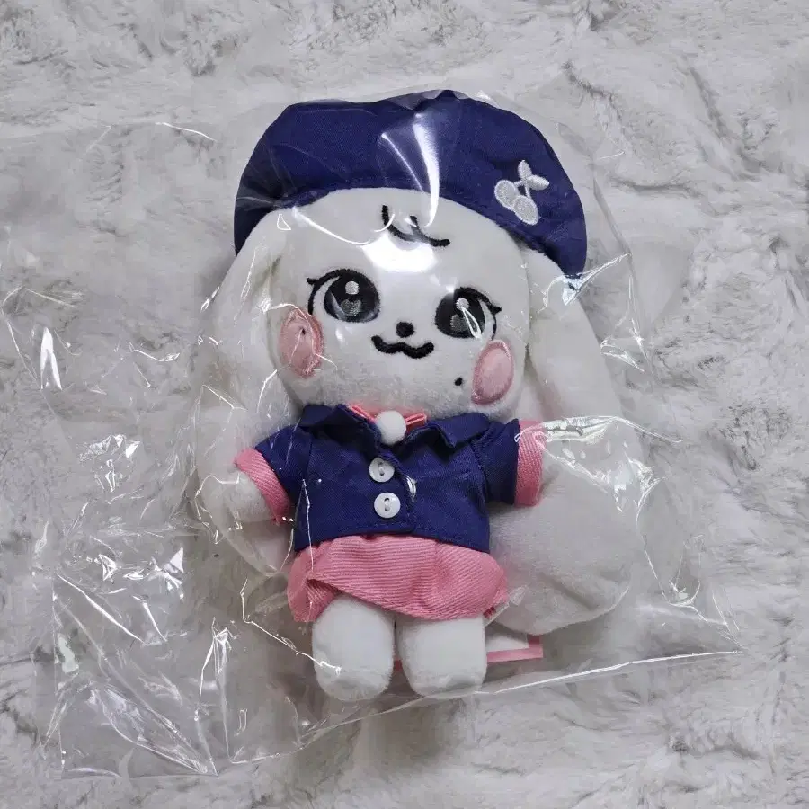 IVE | 아이브 Sealed) Ive minive pop up school plush key ring