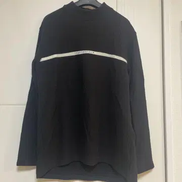 TRAVIS MATHEW 블랙 긴팔 스웨터