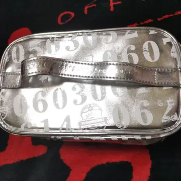 동방신기 메이크업 가방