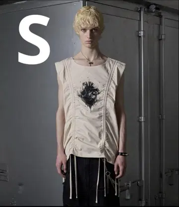 grancy 슬리브리스 T