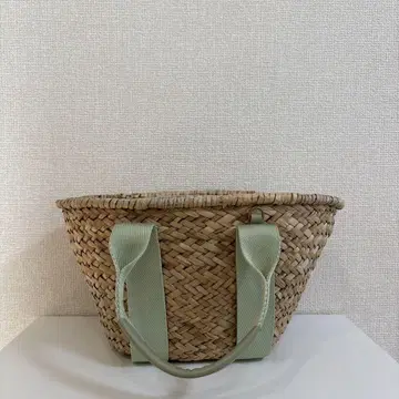 자라 라피아 스트로우 백