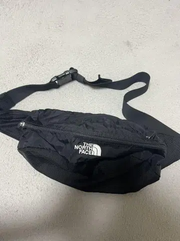 THE NORTH FACE 바디백 블랙