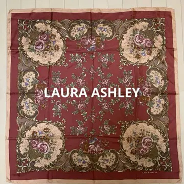 새상품급 LAURA ASHLEY 실크 스카프 대형 올 패턴 꽃무늬 빨간색