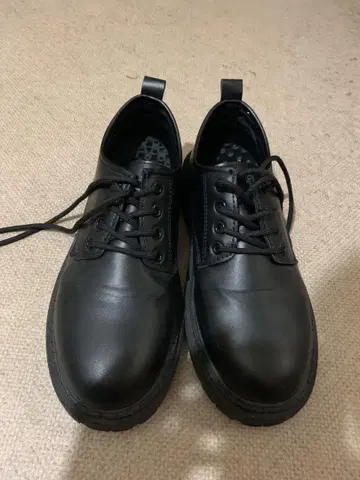 블랙 가죽풍 캐주얼 슈즈 남성용 27.5cm