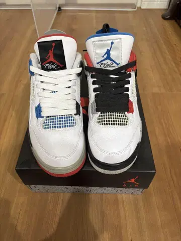 AJ4 레트로 밀리터리