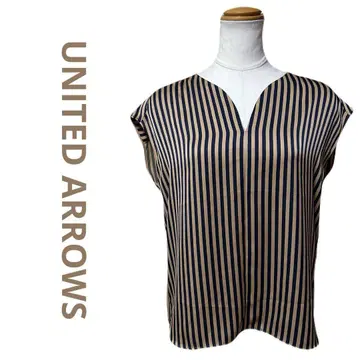 새상품급 UNITED ARROWS 유나이티드 애로우즈 스트라이프 블라우스