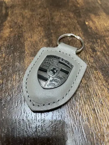 PORSCHE 포르쉐 크레스트 키링 터보 나이트 그레이