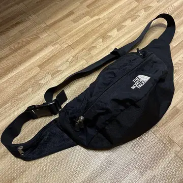 THE NORTH FACE 바디백 블랙