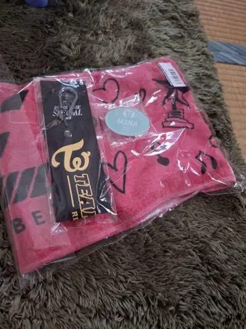 TWICE READY TO BE 나고야 타월 타월 홀더