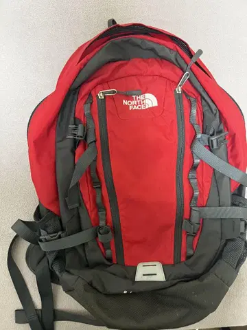 THE NORTH FACE 백팩/럭색 레드/블랙