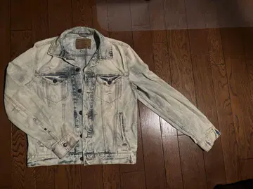 American Eagle Outfitters 데미지 데님 자켓