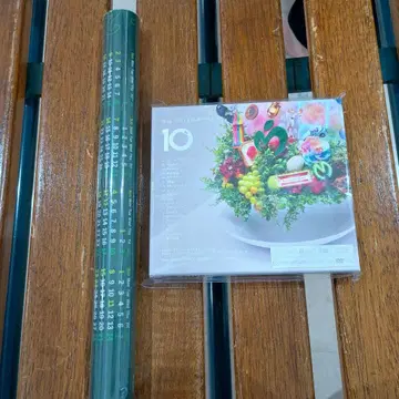 초회 한정판 Mrs. GREEN APPLE의 베스트 앨범 '10'