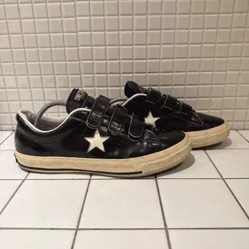 컨버스 원스타 One Star 블랙 벨크로 스니커즈