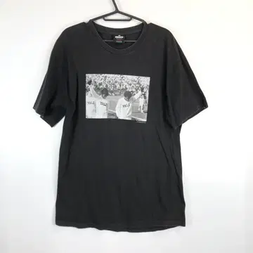 언디피티드 반팔 티셔츠 블랙 M 사이즈 YALE 12SS