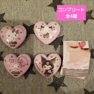 산리오 캐릭터즈 우루루 하트 디자인 멀티 컬러 파우더 풀 컴프