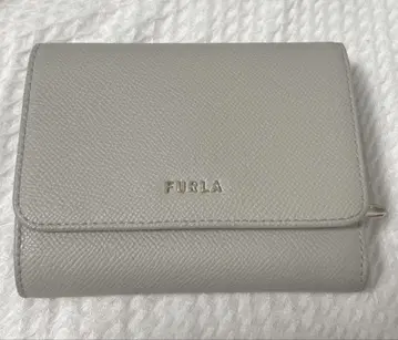 FURLA 그레이 3단 폴더형 지갑
