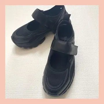 RUPIS 통굽 벨트 스니커즈 블랙 스포츠 샌들 L