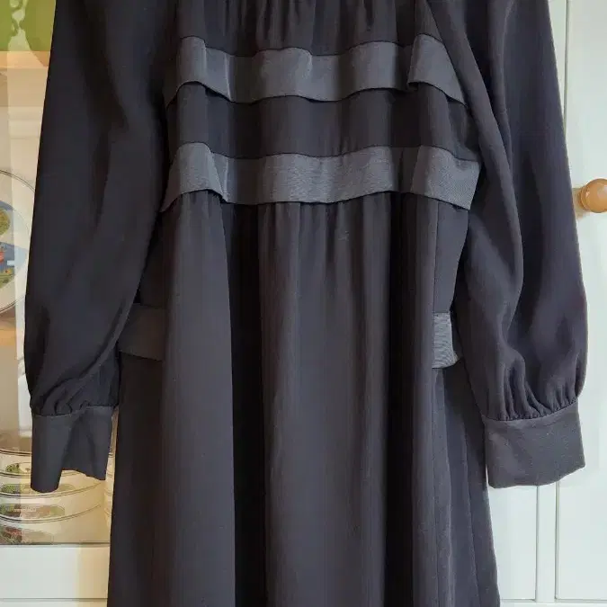 [LUCKY CHOUETTE] ボリュームワンピース LUCKY CHOUETTE | 럭키슈에뜨 Lucky Chouette Pleated Onepiece