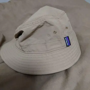 파타고니아 Patagonia 버킷 햇 베이지 계열 L 사이즈