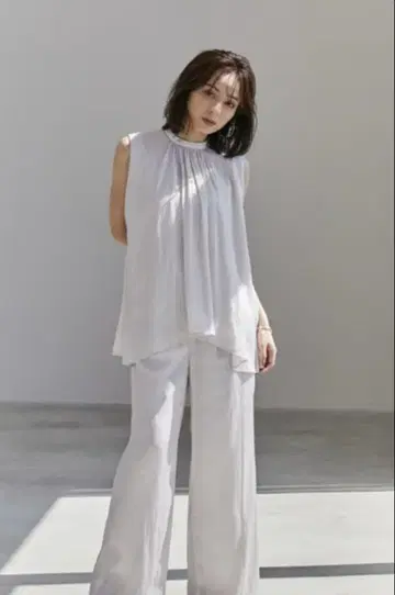 anuans 레이어드 개더 블라우스 아누아스