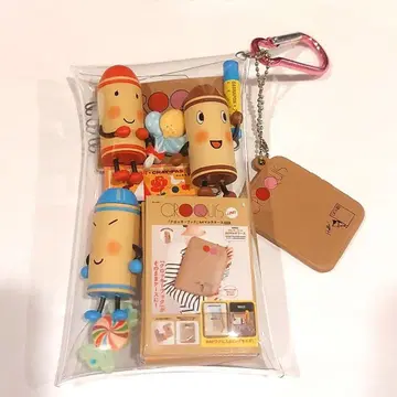 나라부넨 크레용의 쿠로군 콩 도서 캡슐 토이 가챠 파우치
